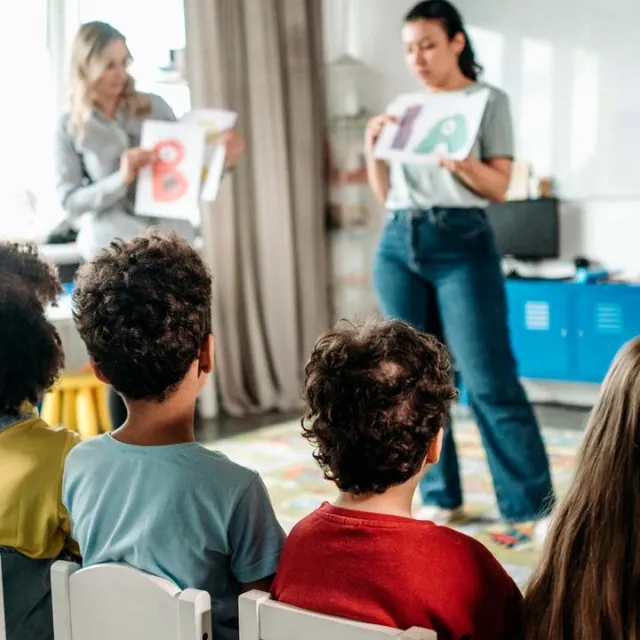 Día Mundial de los Docentes y retos de la educación frente a la inteligencia artificial