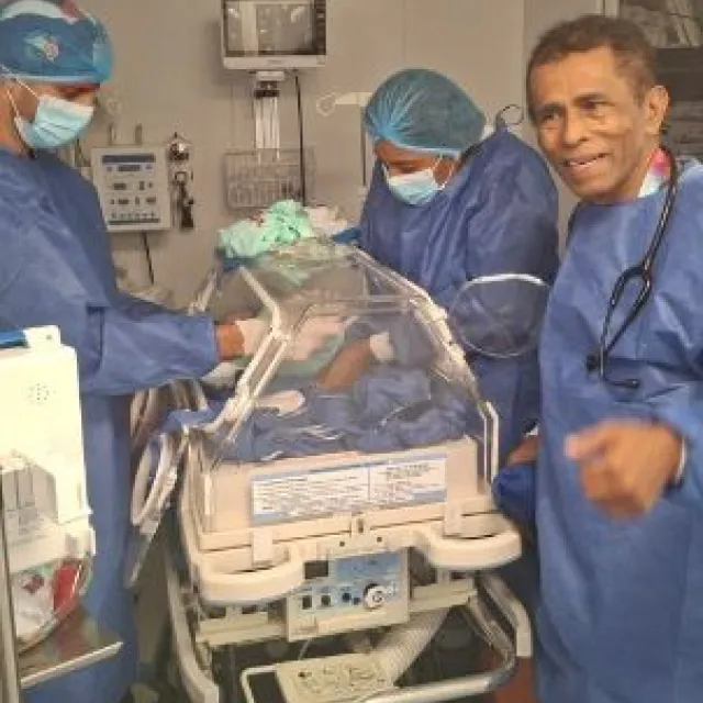 Nace bebé en buque hospital Benkos Biohó 