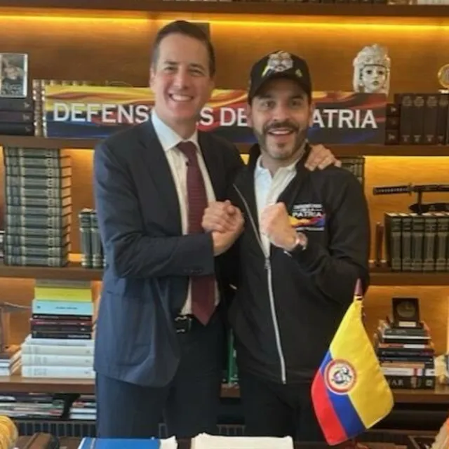 Abelardo de la Espriella habría presuntamente respaldado deportación de colombianos en EE.UU.
