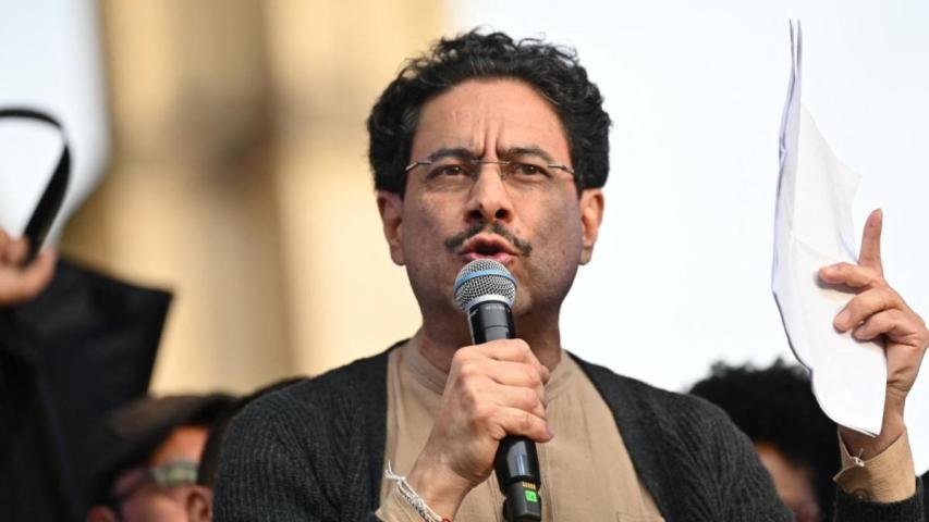 Iván Cepeda rechaza comentario de Uribe y denuncia racismo