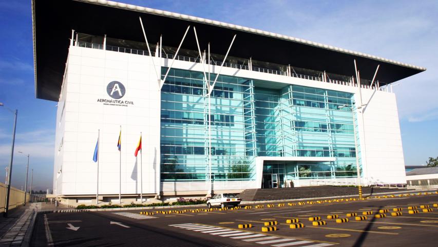 Aerocivil sobre suspensión de vuelos entre Bogotá y Caracas