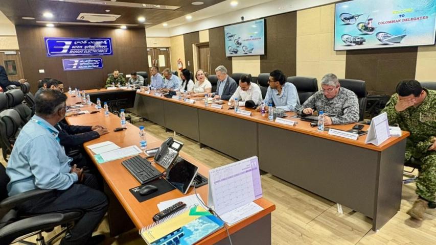 Colombia fortalece cooperación en defensa con India