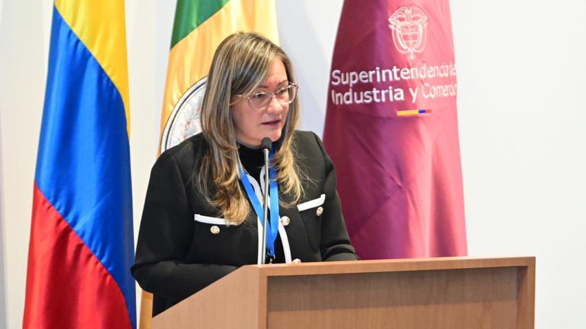 Gobierno nombra a Cielo Rusinque como superintendente de Industria y Comercio