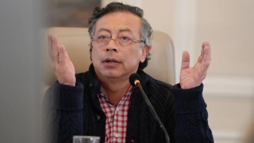 Petro anuncia medidas contra fondos privados por ahorros pensionales