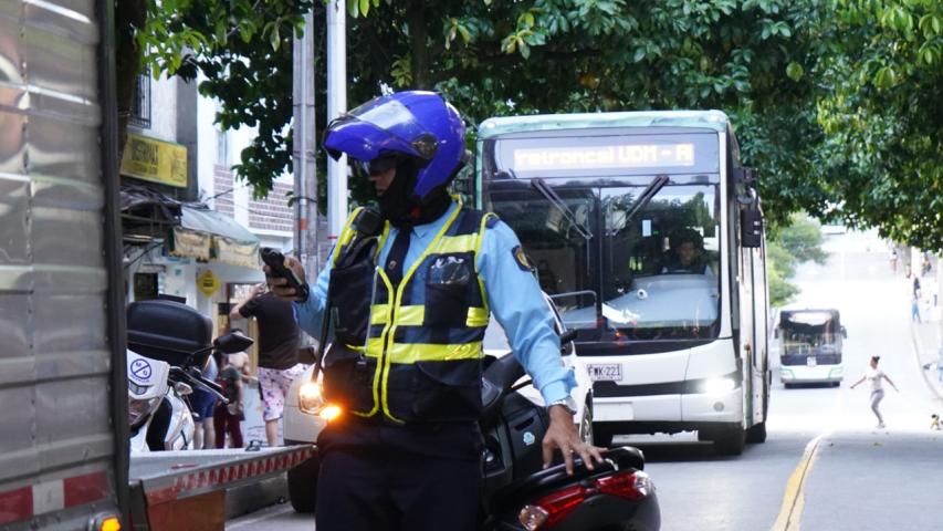 Pico y placa en Medellín Valle de Aburrá Hoy : del 24 al 27 de marzo de 2026