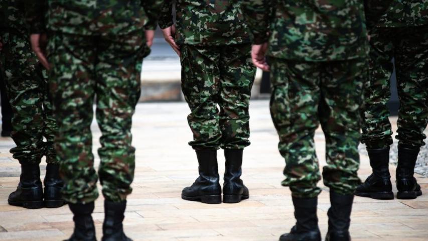 Petro decreta aumento salarial para Fuerza Pública en Colombia