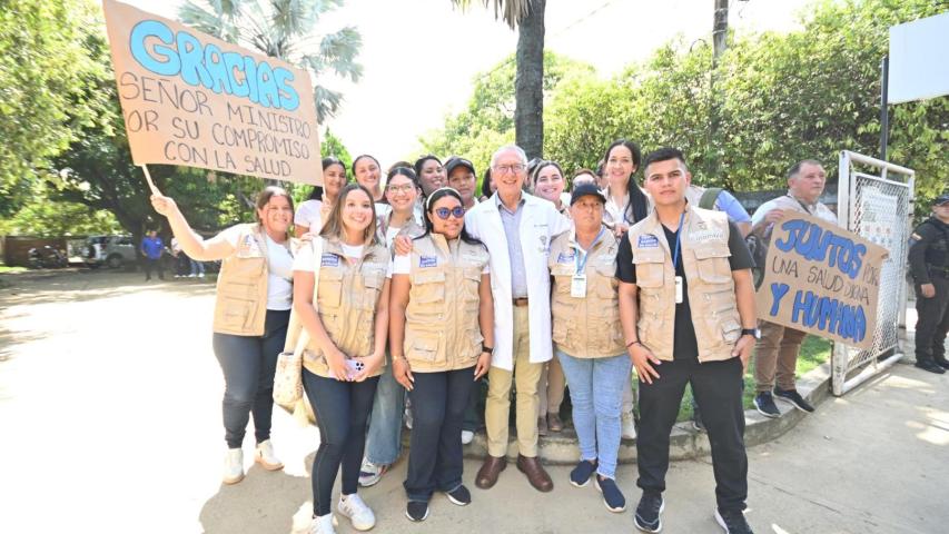  Ministro de Salud inspecciona hospitales de Aguachica y San Martín, en el sur del Cesar