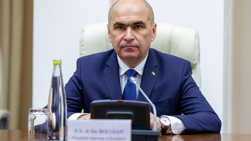 Parlamento de Rumanía aprueba moción de censura contra el primer ministro Ilie Bolojan