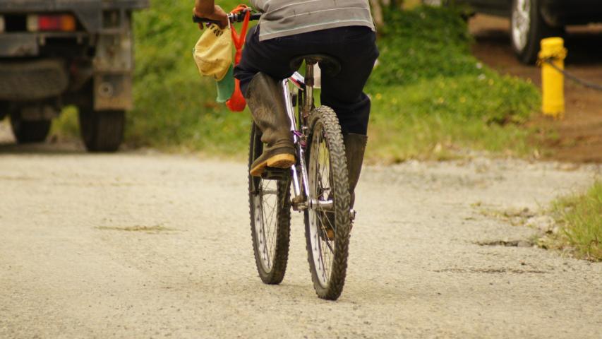 Vías seguras para los ciclistas, el llamado en el Día Mundial de la Bicicleta