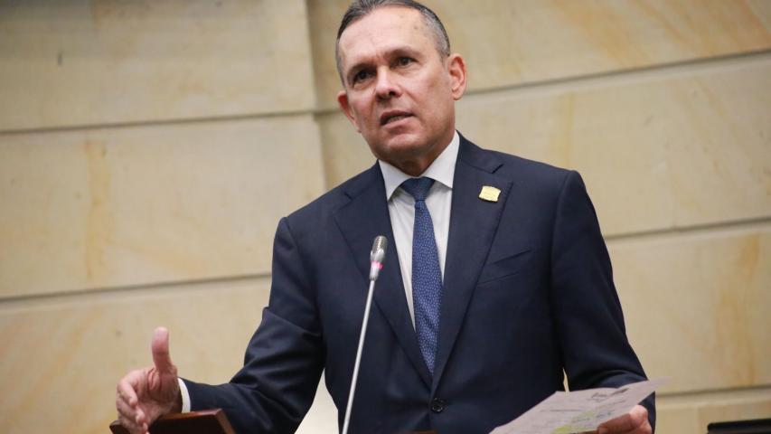 Efraín Cepeda, mencionado en JEP por presuntos nexos con paramilitarismo