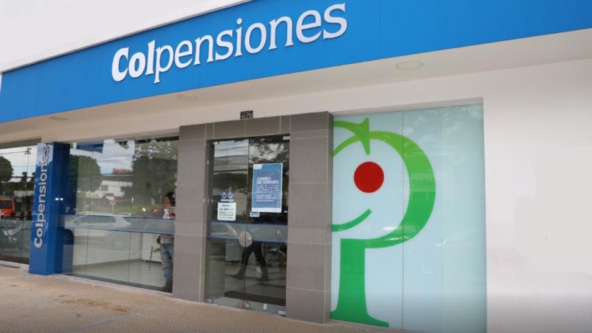 Gobierno exige a fondos privados trasladar ahorros de pensionados a Colpensiones